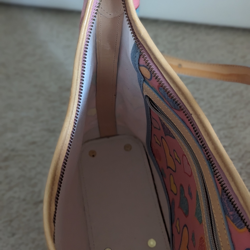 Vintage RARE pink multicolor hearts preloved Dooney & Bourke shoulder bag HTF - Picture 12 of 13